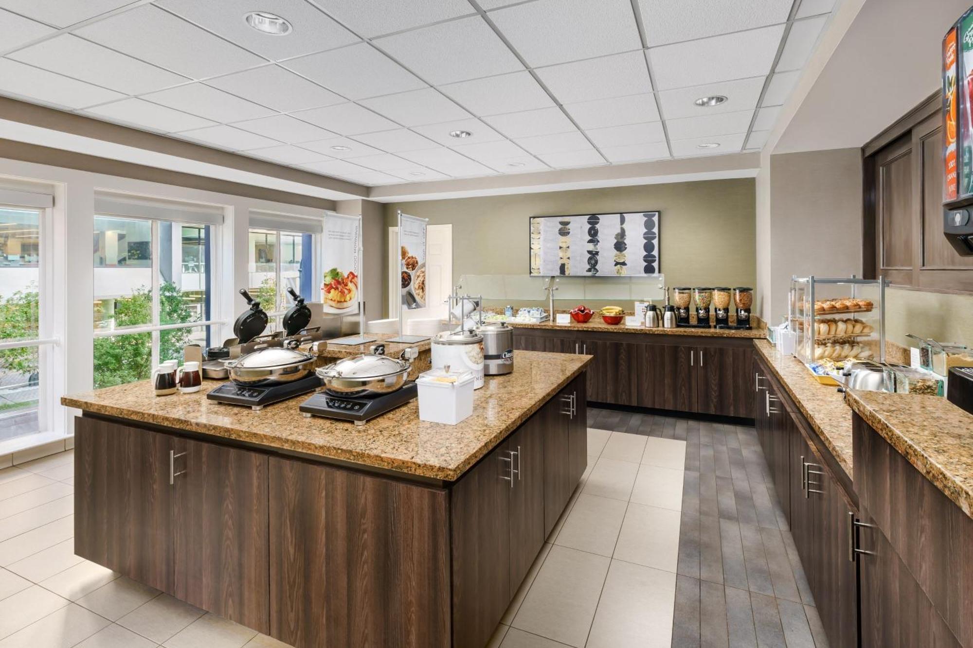 Residence Inn Atlanta Downtown Екстериор снимка
